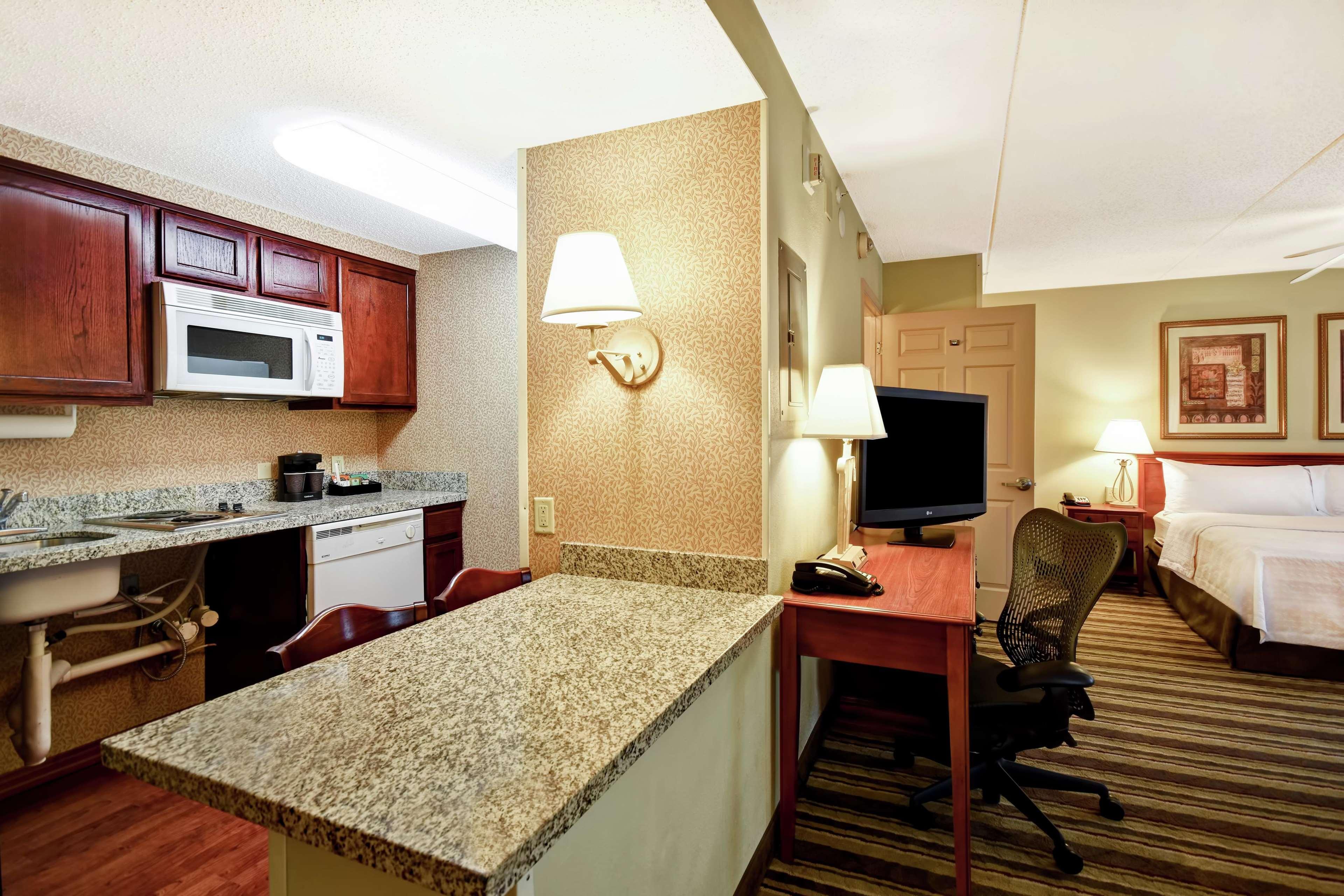 Homewood Suites By Hilton Chester Eksteriør bilde